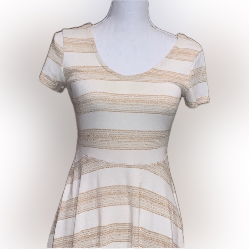 Romeo + Juliet Couture Dress Sparkly Stripes Retro Shimmery Dress